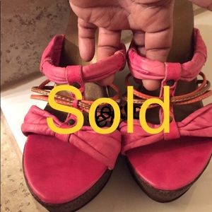 Fushia/Pink Wedge Platform Shoes